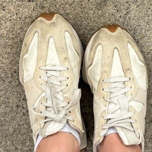 New balance 327 Beige Women's Casual Sneakers